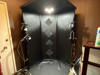 booth-tanning-2-1-812x1024